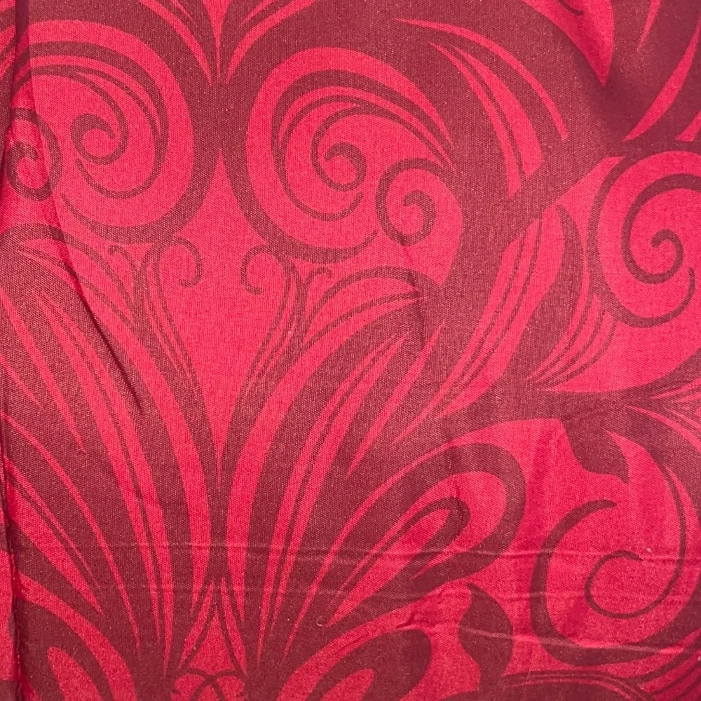 New Nuveau Scroll 3-Pc. Comforter Sets REVERSIBLE Comforter RED  KING